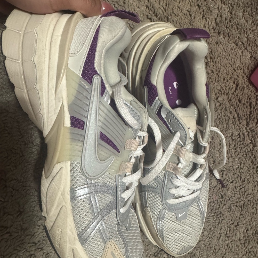 Nike V2K